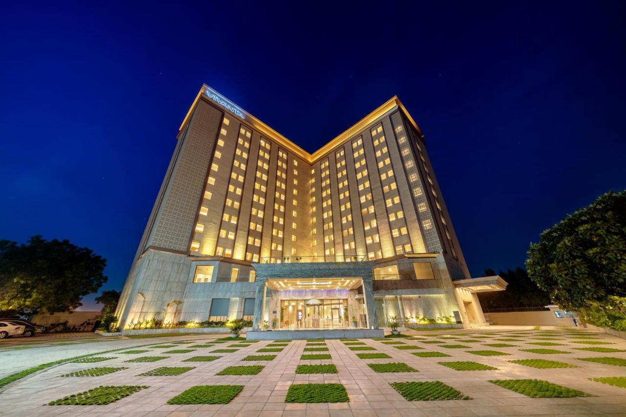 Vivanta Ahmedabad Sg Highway Dış mekan fotoğraf