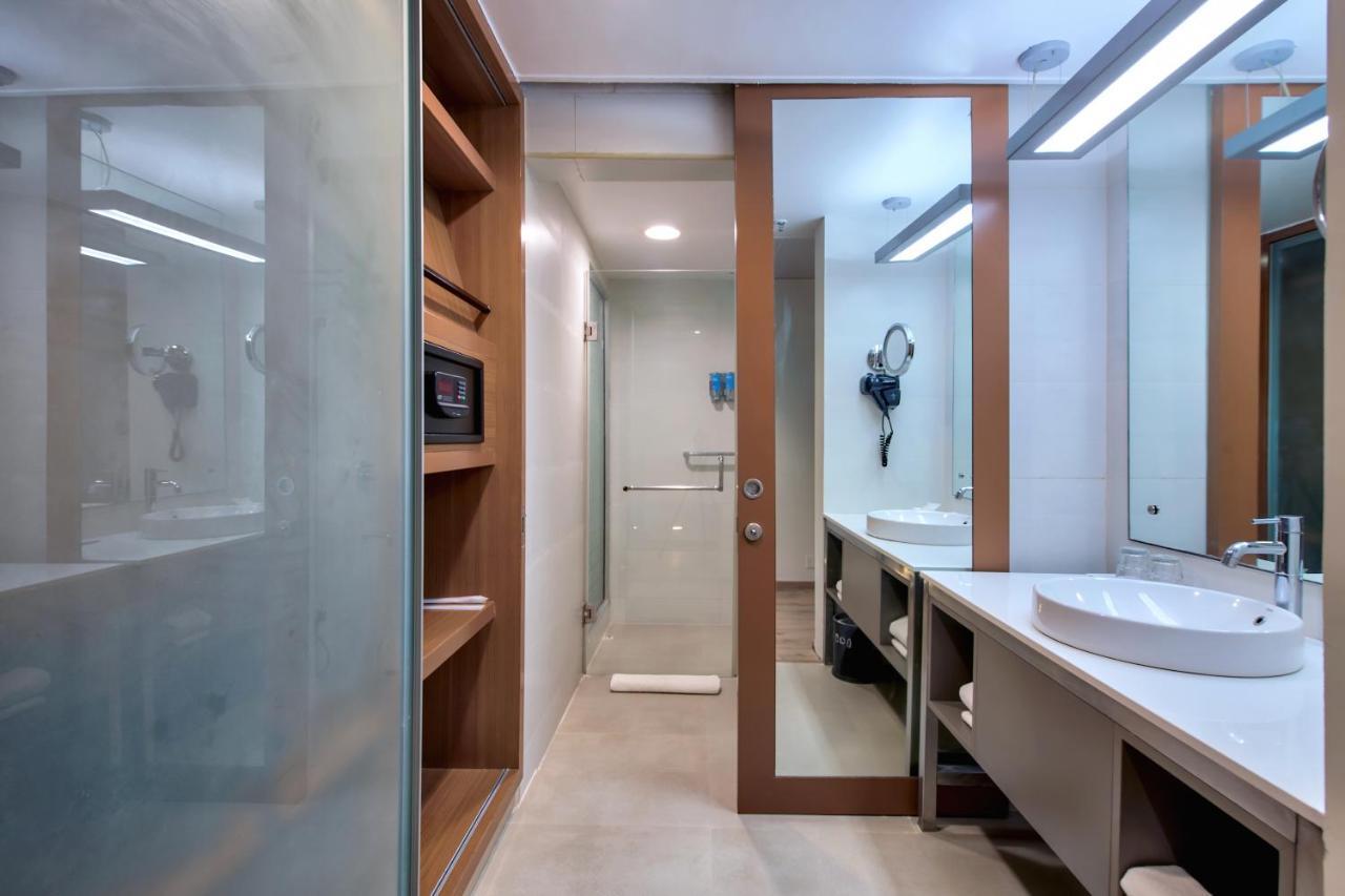 Vivanta Ahmedabad Sg Highway Dış mekan fotoğraf