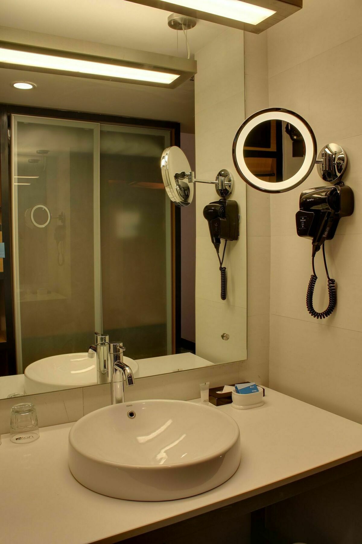 Vivanta Ahmedabad Sg Highway Dış mekan fotoğraf